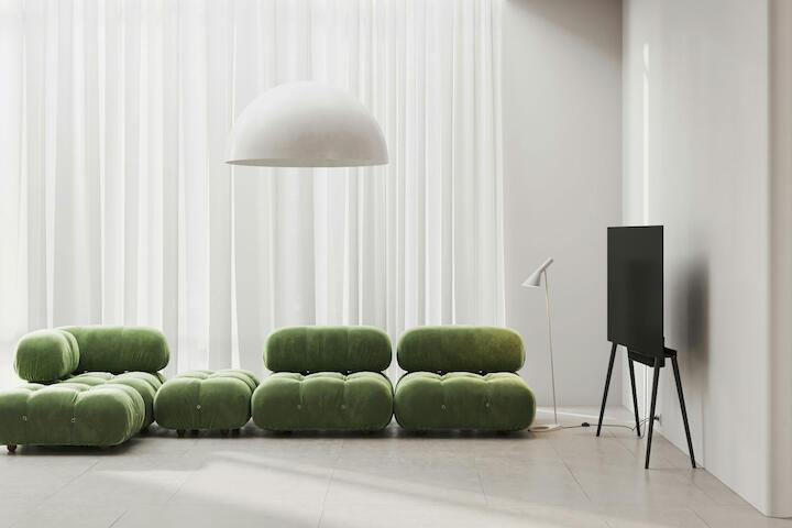 Ausschnitt eines goldenen verziertenEinrichtungselement im Rokoko-Stil