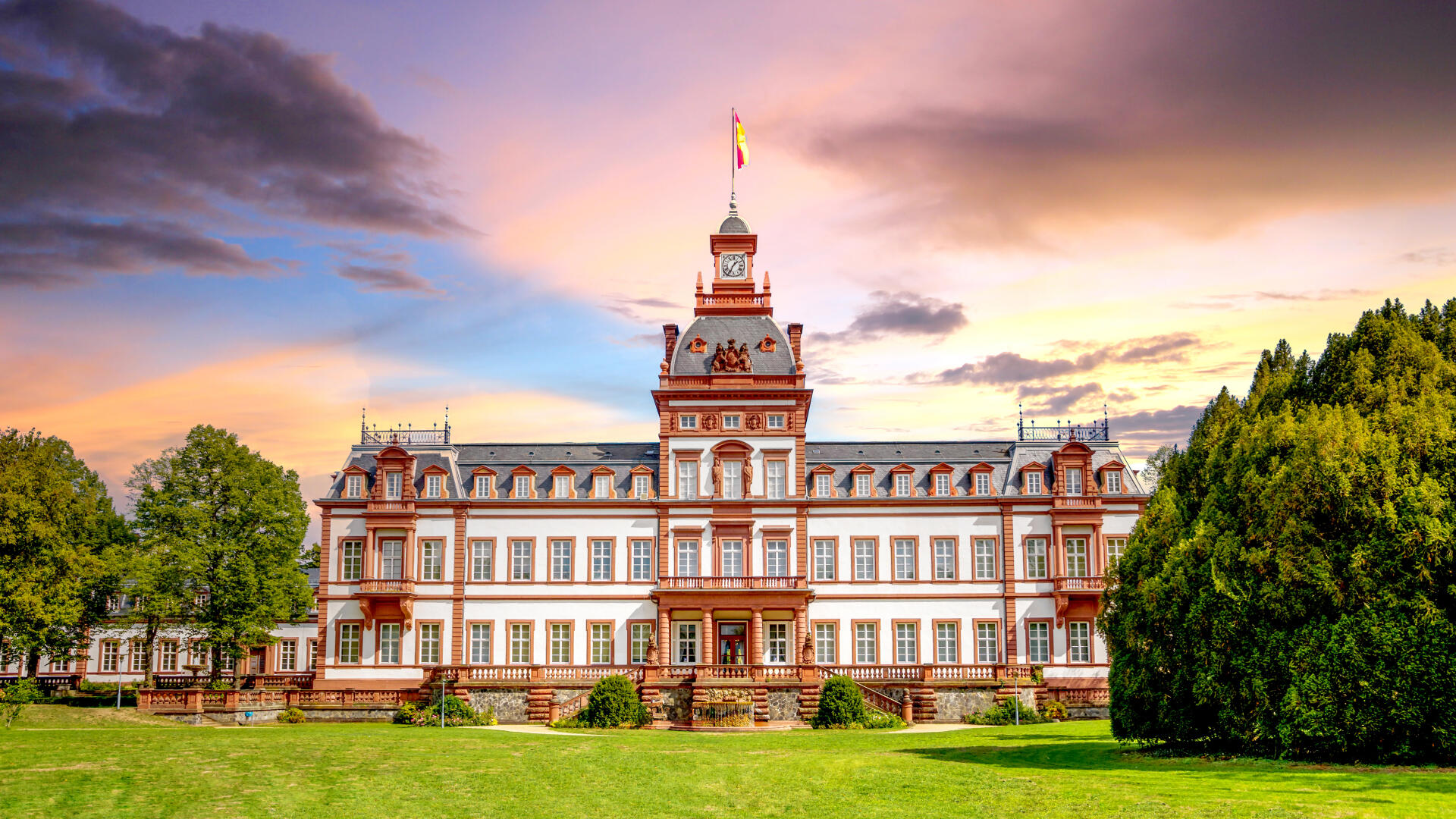 Ein Schloss im Sonnenuntergang